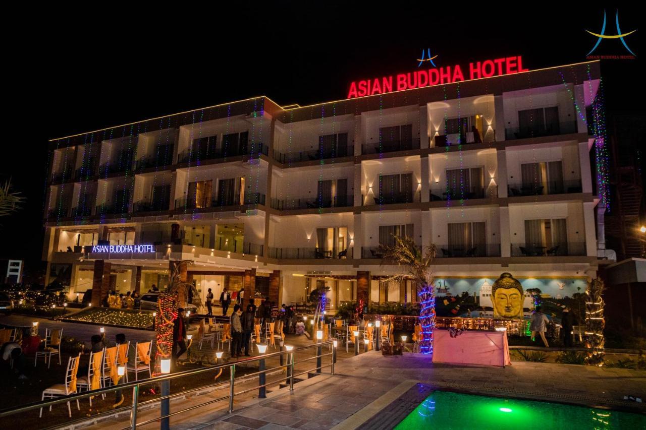 Asian Buddha Hotel Siddharthanagar ภายนอก รูปภาพ
